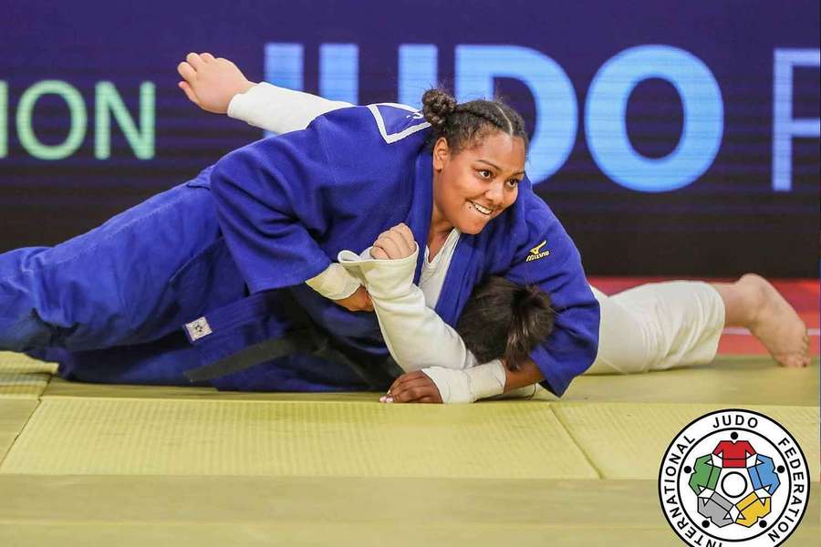 Rochele Nunes em ação