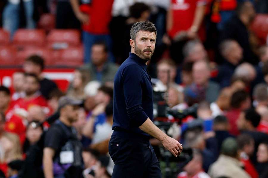 Carrick vzal vyřazení na sebe. Carrick vzal vyřazení na sebe.