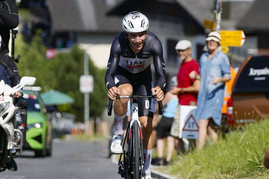 João Almeida tornou-se o primeiro ciclista a conquistar no mesmo ano a Volta ao País Basco, a Volta à Romandia e a Volta à Suíça João Almeida tornou-se o primeiro ciclista a conquistar no mesmo ano a Volta ao País Basco, a Volta à Romandia e a Volta à Suíça