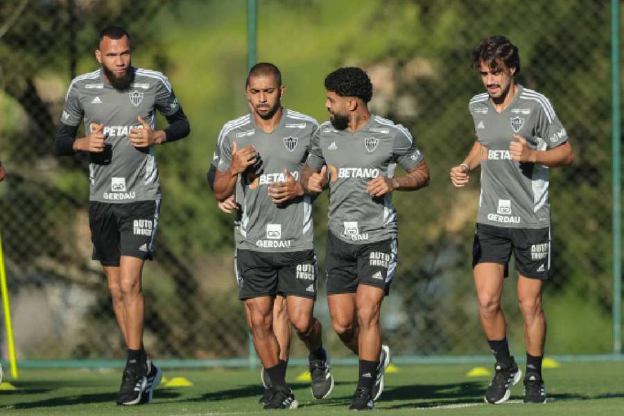 Galo chega de boa campanha no Estadual