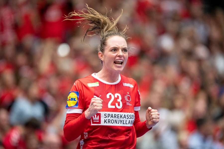 Danmarks Kristina Jørgensen jubler, efter hun har scoret under VM-kampen mellem Danmark og Serbien fra gruppe E 