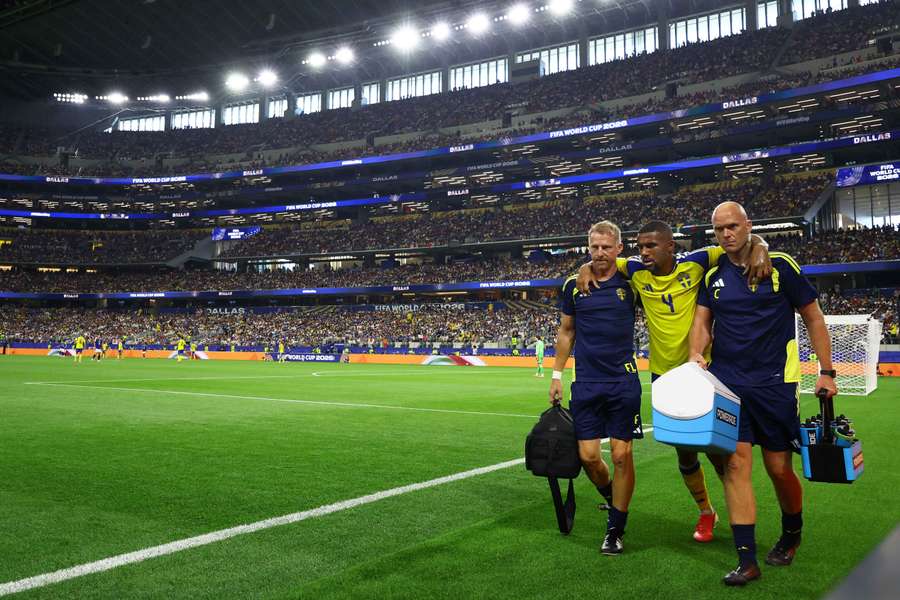 Isak Hien will not see any more of the World Cup this summer.