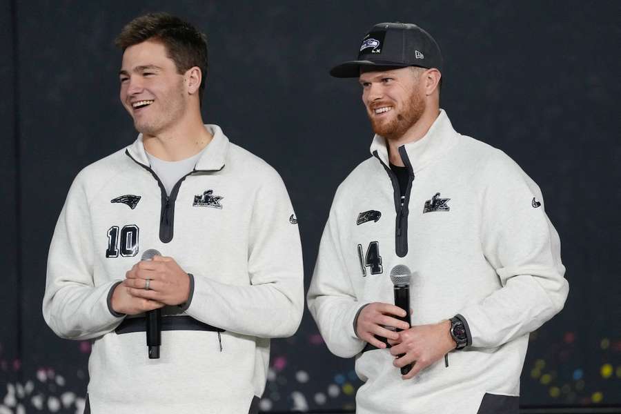 Drake Maye (l.) und Sam Darnold treffen am Sonntagabend im Super Bowl aufeinander.