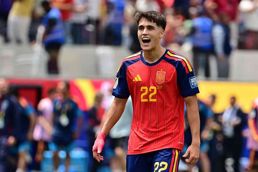 Cubarsí participou do gol da vitória espanhola Cubarsí participou do gol da vitória espanhola
