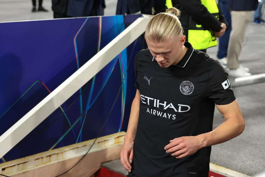 Erling Haaland wollte nach dem Spiel schnell in die Kabine.