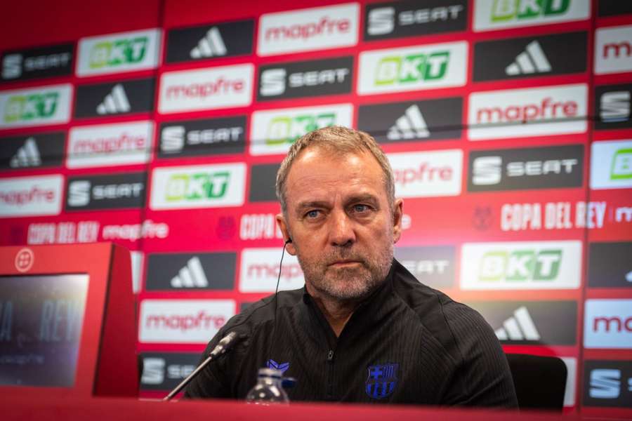Hansi Flick, durante la rueda de prensa previa a la vuelta de semifinal ante el Atlético Hansi Flick, durante la rueda de prensa previa a la vuelta de semifinal ante el Atlético