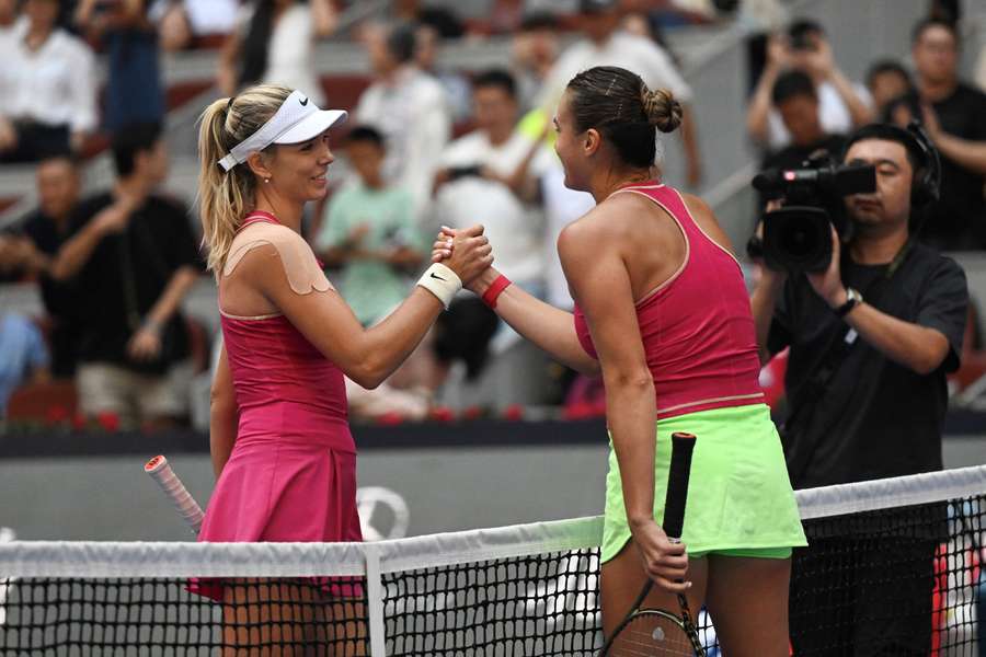 Britain's Katie Boulter (L) pushed Aryna Sabalenka all the way in Beijing