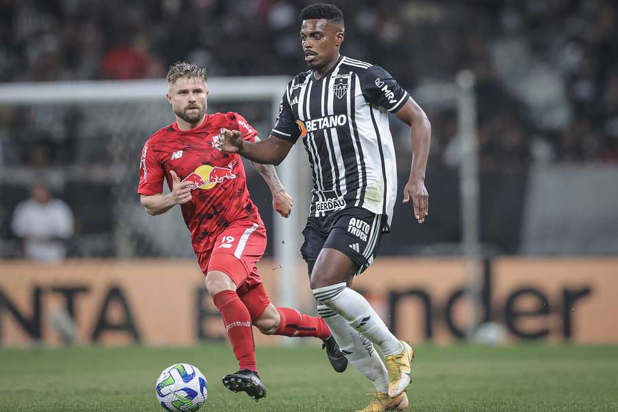 Galo e Braga empataram no Mineirão