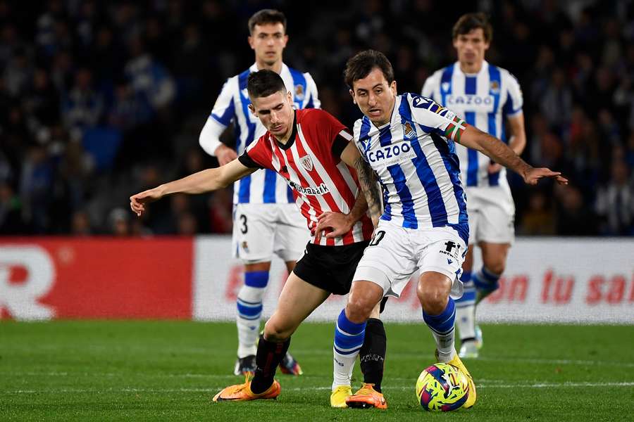 Athletic Bilbao și Real Sociedad sunt două dintre echipele care se bazează pe jucătorii crescuți de club