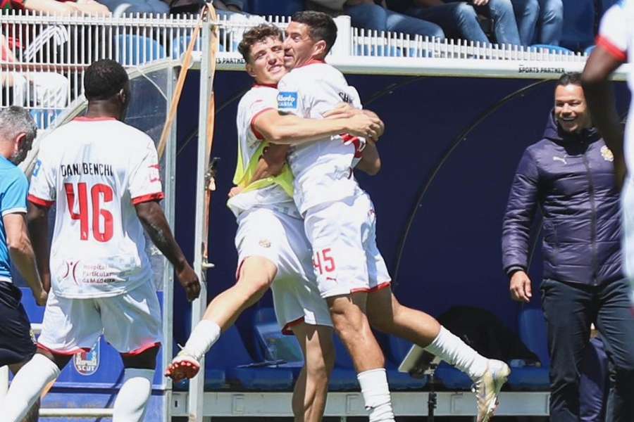 Fábio China celebra pelo Marítimo