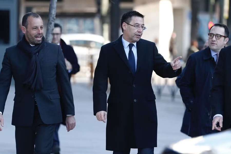 Josep María Bartomeu e Sandro Rossell estão entre os visados pelo Ministério Público espanhol
