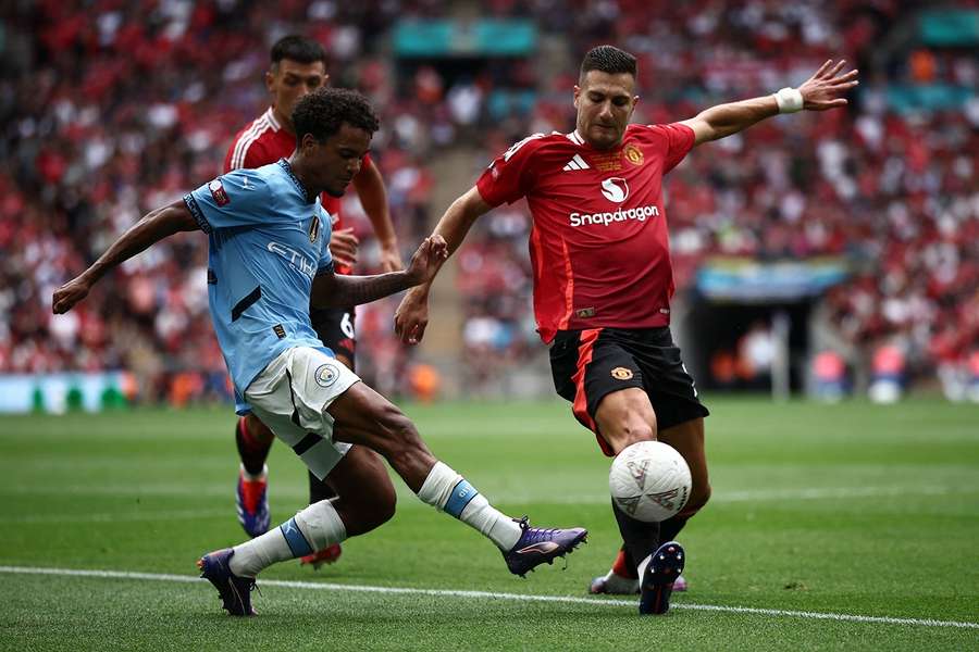 Bobb spillede en stor rolle i Community Shield.