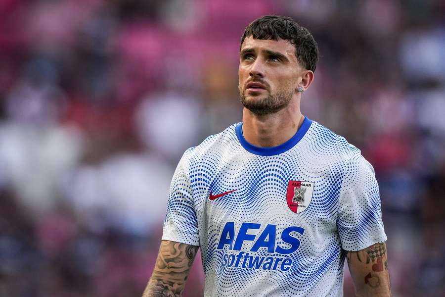Troy Parrott will not move to West Ham