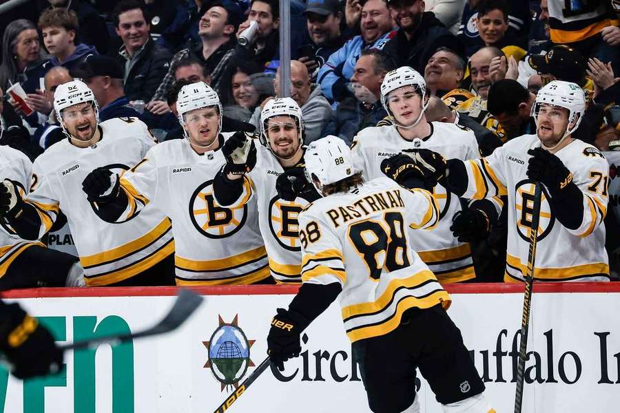 David Pastrňák čtyřmi body řídil výhru Bostonu. David Pastrňák čtyřmi body řídil výhru Bostonu.