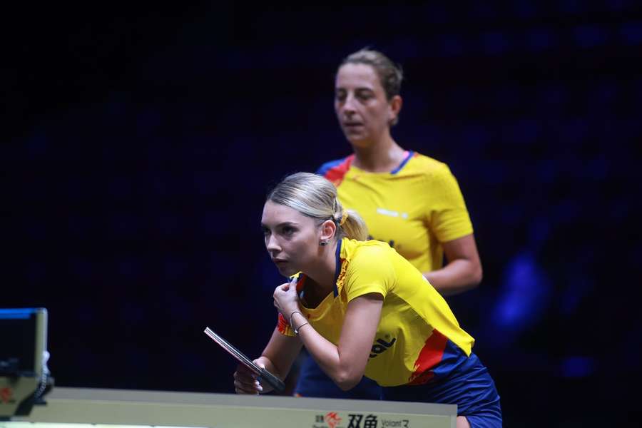 Bernadette Szocs și Elizabeta Samara