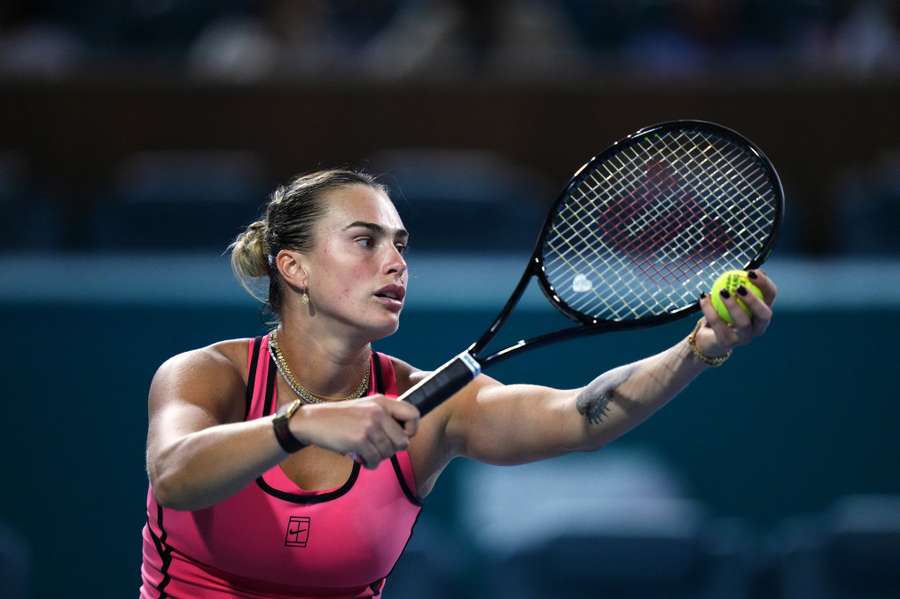 Tenis Flash: Sabalenka i Rybakina grają dalej w Miami. Alcaraz odpadł w trzeciej rundzie