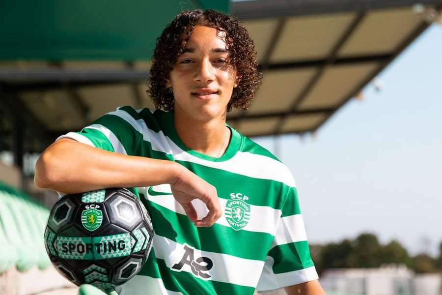 Edgar Sequeira com a camisola dos leões