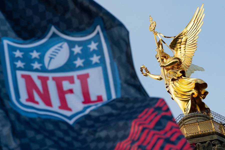 Am Sonntag, den 9. November steigt in Berlin zum ersten Mal ein Spiel der NFL Regular Season. Am Sonntag, den 9. November steigt in Berlin zum ersten Mal ein Spiel der NFL Regular Season.