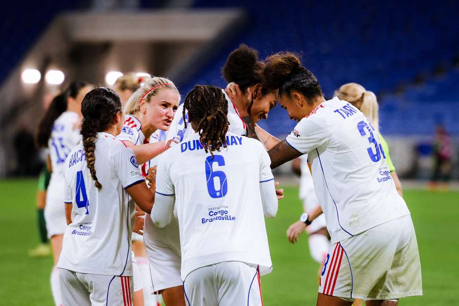 OL Lyonnes are one of the best teams in the world of women's football. OL Lyonnes are one of the best teams in the world of women's football.