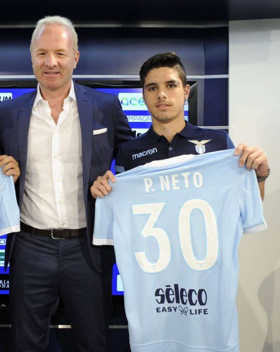 Pedro Neto na sua apresentação na Lazio Pedro Neto na sua apresentação na Lazio