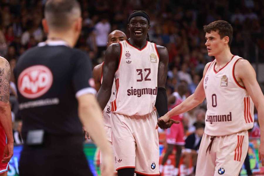 Wenyen Gabriel (l.) und Nenad Dimitrijevic freuen sich über den Einzug ins Finale