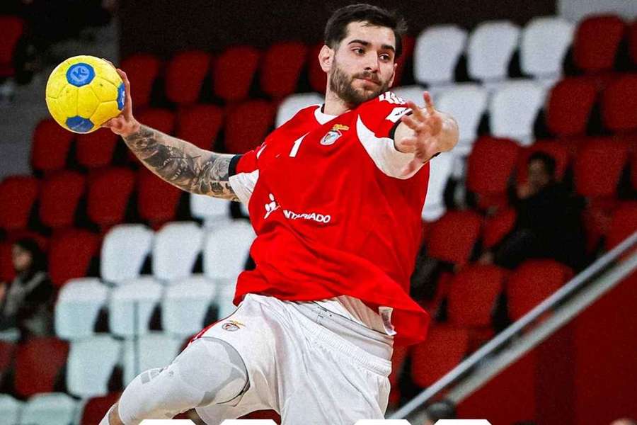 Benfica venceu em Gaia e está nos quartos de final Benfica venceu em Gaia e está nos quartos de final