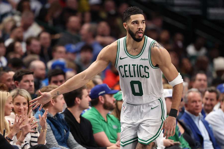 Tatum, determinante frente a Dallas.