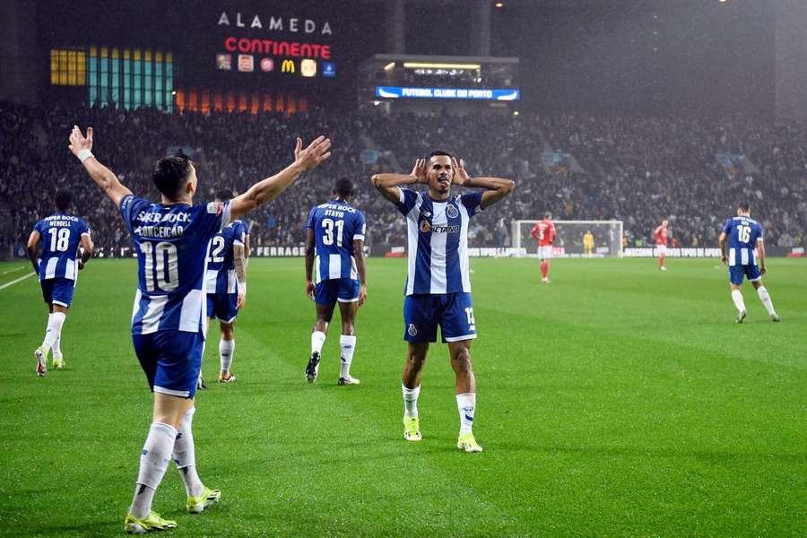 Galeno brilhou num Clássico no Dragão