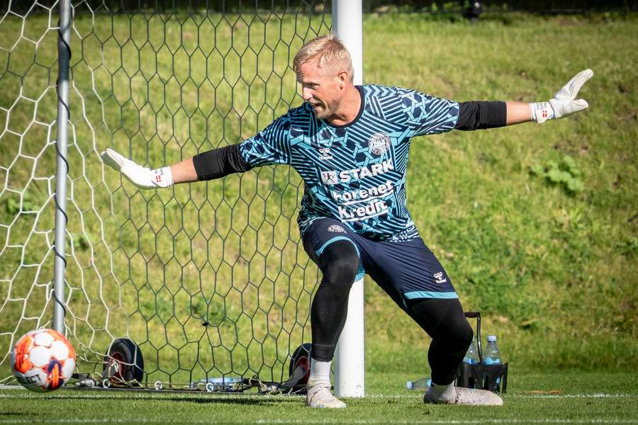 Kasper Schmeichel under fodboldlandsholdets træning i Helsingør