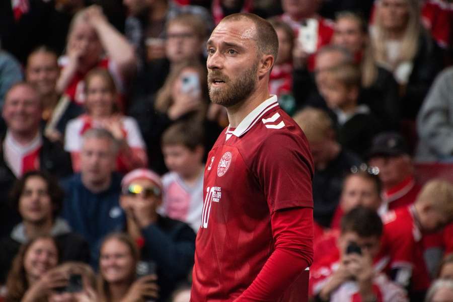 Eriksen gradually approaches Tomasson's record