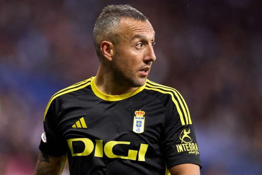Santi Cazorla si s Realem Oviedo zahraje LaLigu