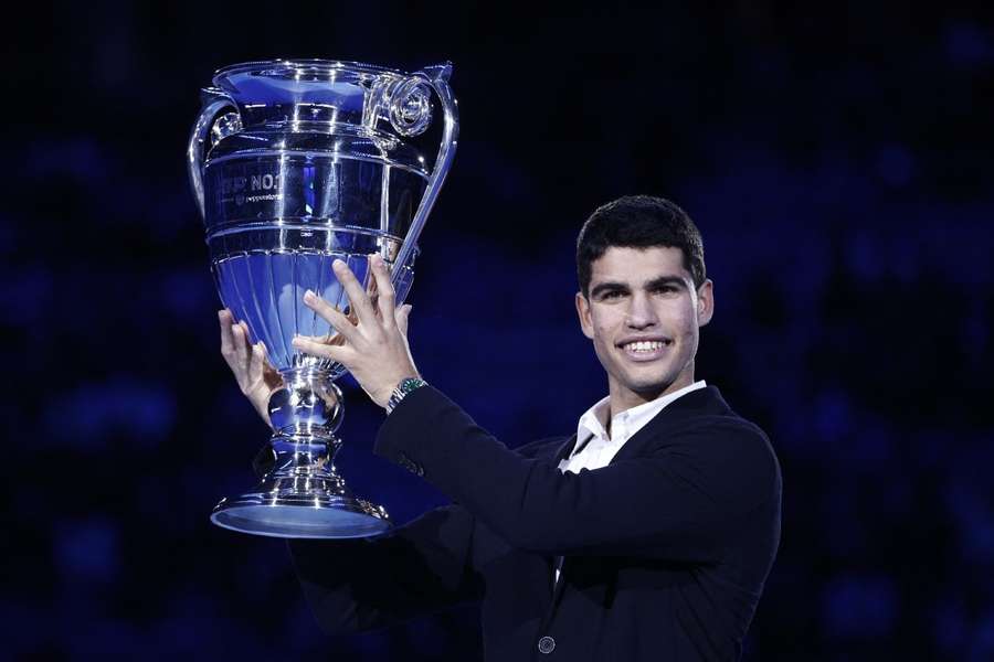 Tennis, il numero 1 mondiale Alcaraz non giocherà l'Australian Open per infortunio