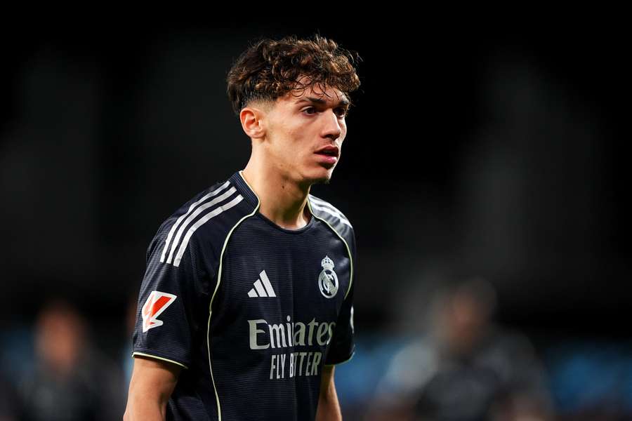 Thiago Pitarch, durante el partido ante el Celta