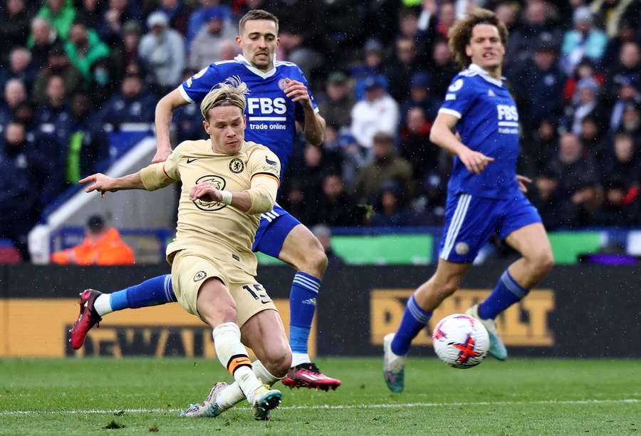 Mykhailo Mudryk scores for Chelsea, but the goal is ruled out