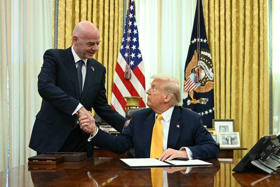 Gianni Infantino em um de seus encontros com Donald Trump, presidente dos Estados Unidos