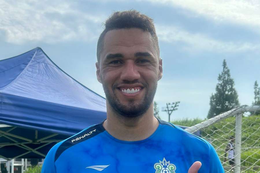 Luiz Phellype assinou pelo Shonan Bellmare