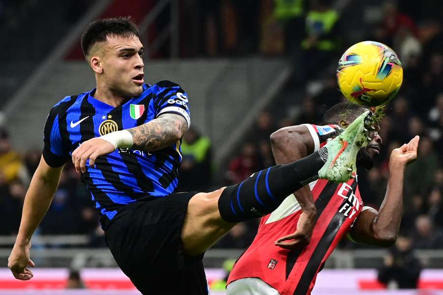 Milan e Inter ficaram no empate no Derby della Madonnina
