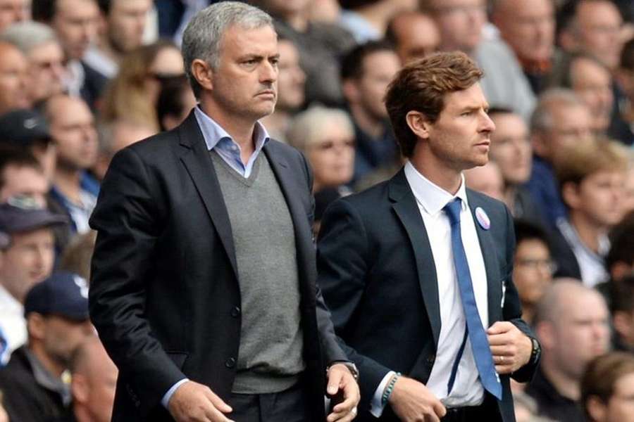 José Mourinho com André Villas-Boas no Chelsea José Mourinho com André Villas-Boas no Chelsea