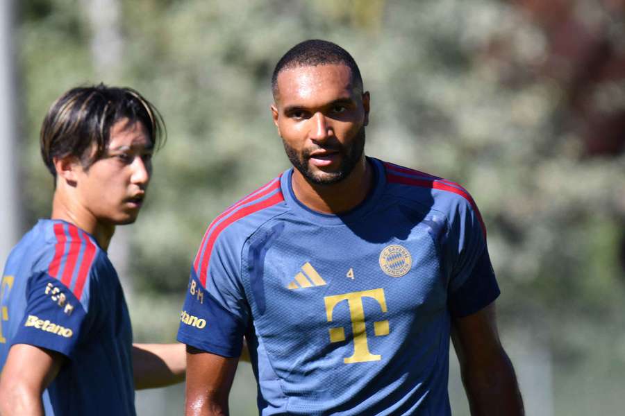 Jonathan Tah hat sich zu seinem Umgang mit psychischem Druck geäußert. Jonathan Tah hat sich zu seinem Umgang mit psychischem Druck geäußert.