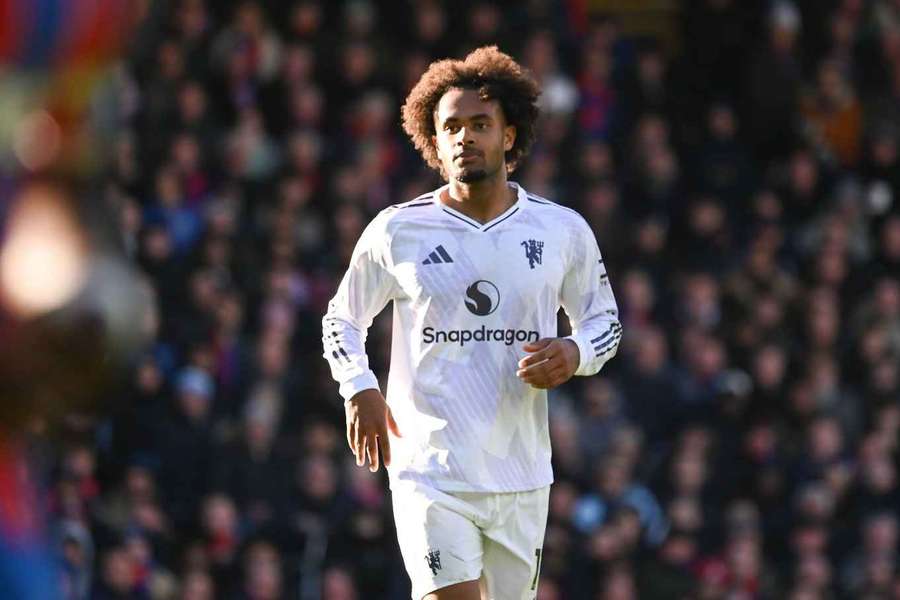 Roma eye move for Mathys Tel after giving up on Joshua Zirkzee pursuit