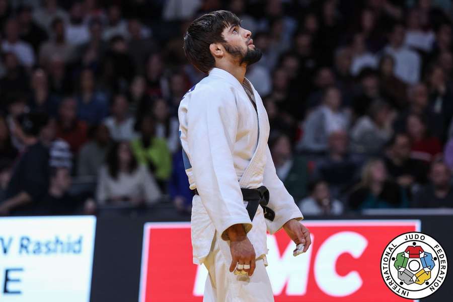 Otari Kvantidze derrotado por Rashid Mammadaliyev