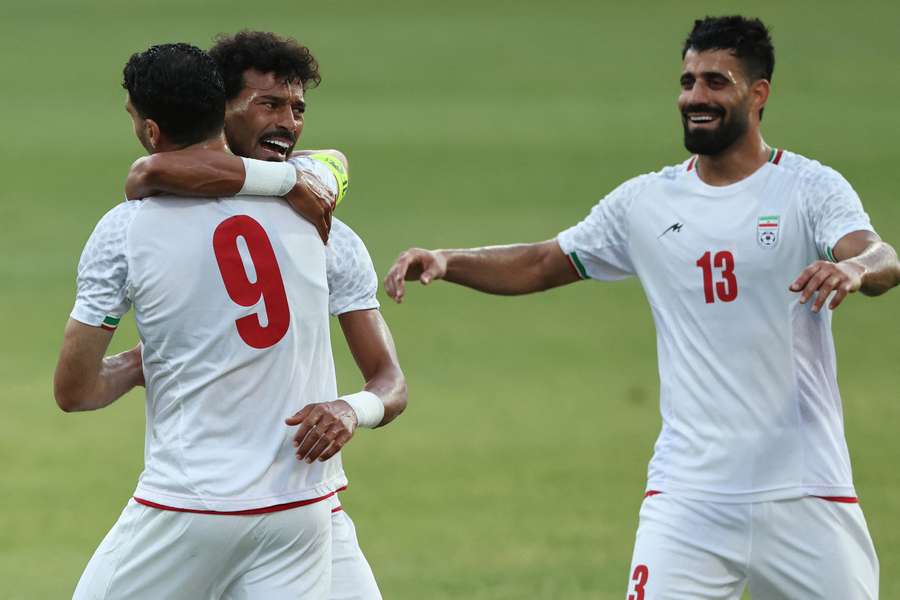 Les Iraniens ce vendredi. Les Iraniens ce vendredi.
