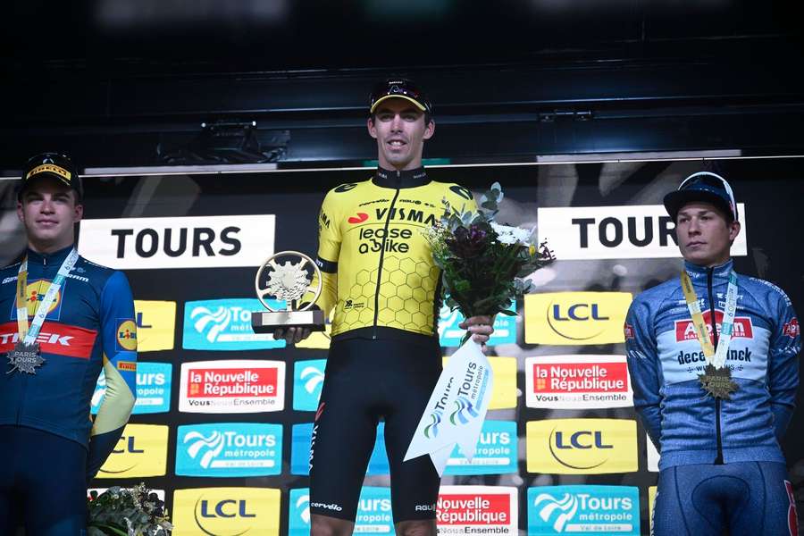 Francezul Laporte, învingător în cursa Paris - Tours