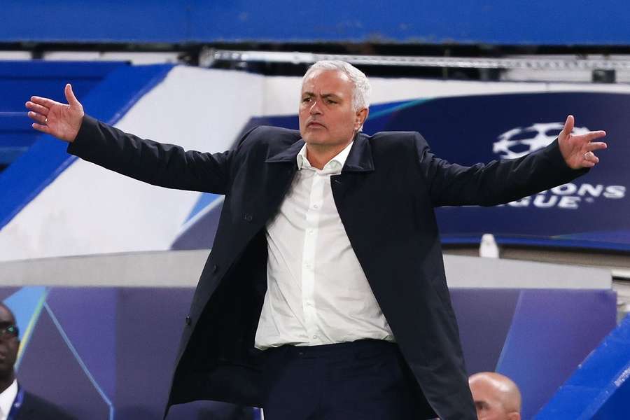 Mourinho thanks Chelsea for their warm welcome: I can come back here with my grandkids!