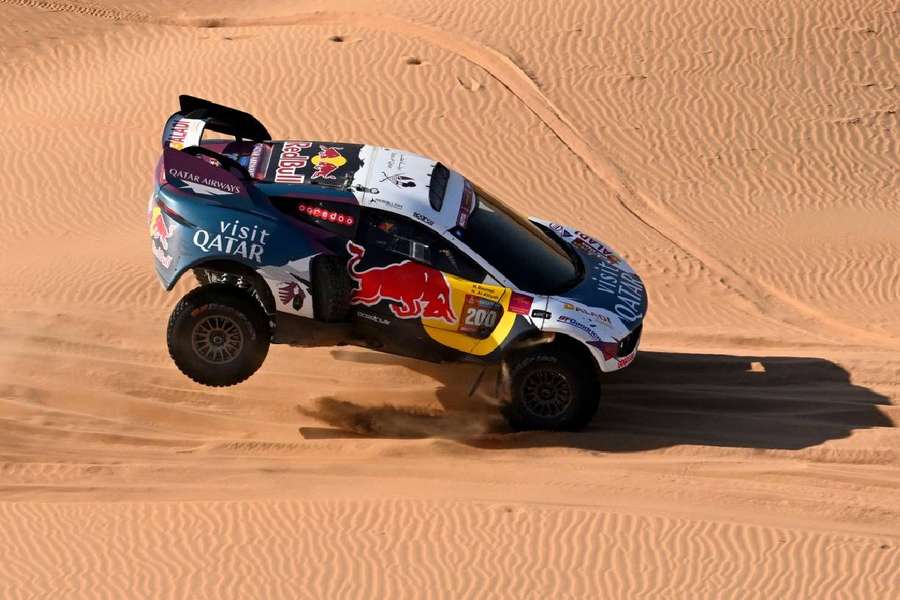 Al-Attiyah em destaque nas quatro rodas