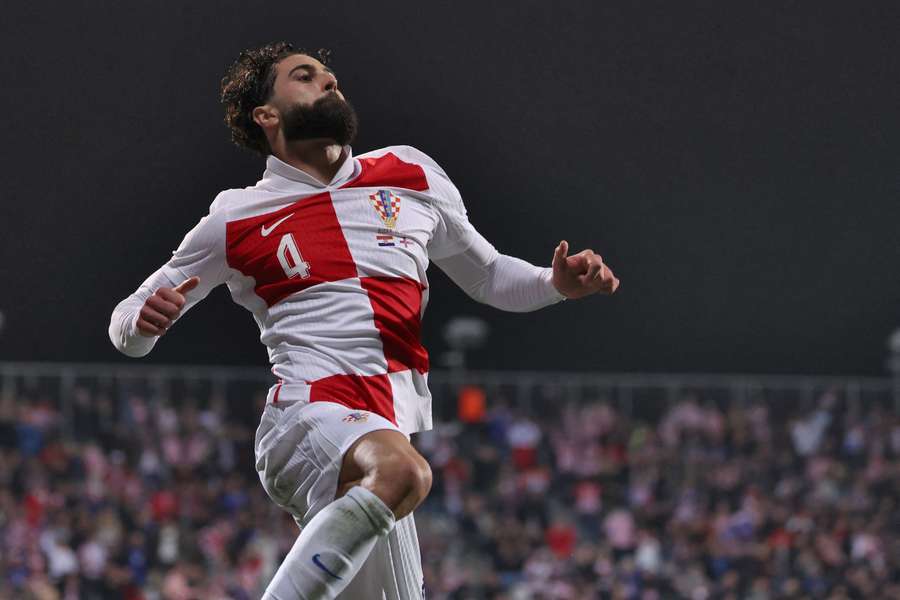 Gvardiol comemora gol marcado diante das Ilhas Faroé Gvardiol comemora gol marcado diante das Ilhas Faroé