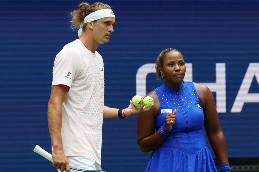 Frühes Aus für Zverev und Townsend beim Mixed Doppel Frühes Aus für Zverev und Townsend beim Mixed Doppel
