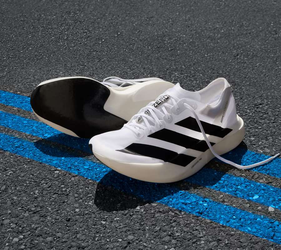 Nouveau Adidas Adizero Adios Pro EVO 1