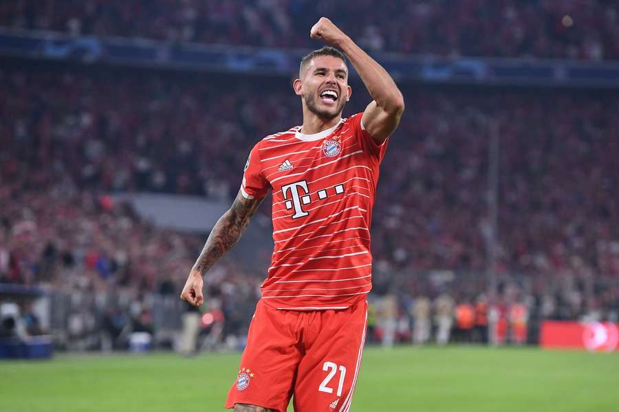 Hernández bude oblékat dres PSG.