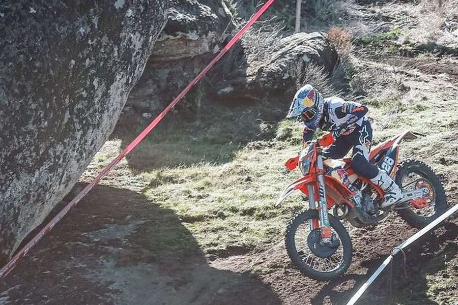 Josep Garcia vence primeiro dia do EnduroGP de Santiago do Cacém